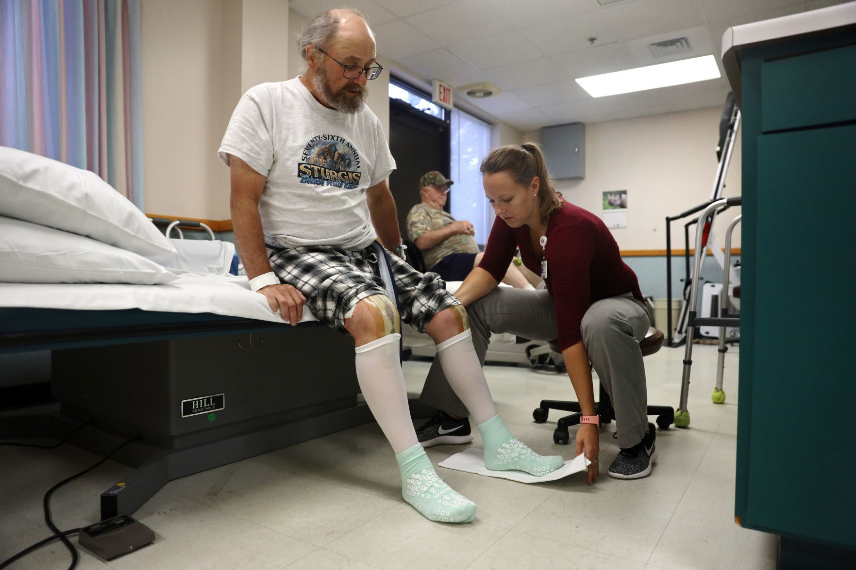 Small hospitals cope with rural health crisis
